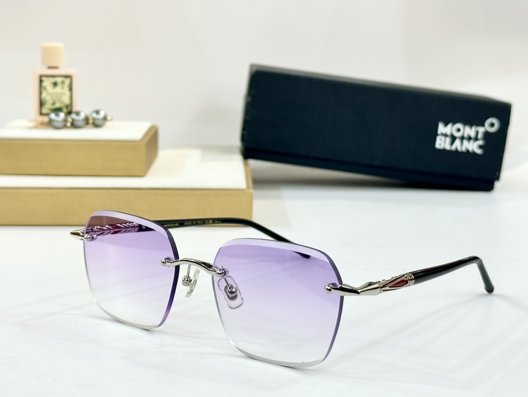  MONT BLANC
M OD：MB0705S
Size：56口18 145
