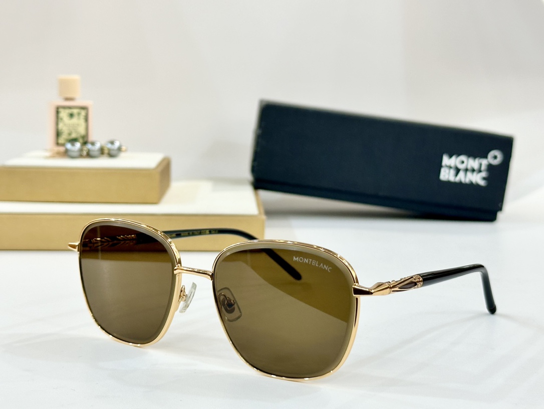  MONT BLANC
M OD：MB0707S
Size：58口17 145
