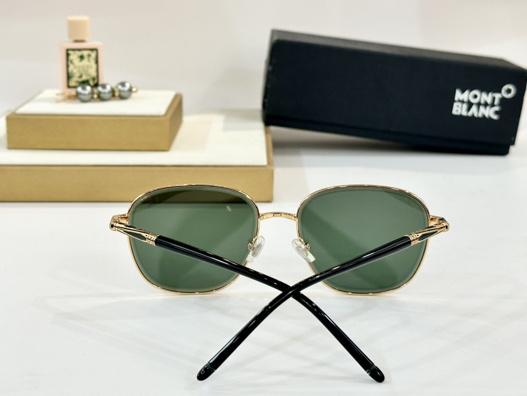  MONT BLANC
M OD：MB0707S
Size：58口17 145
