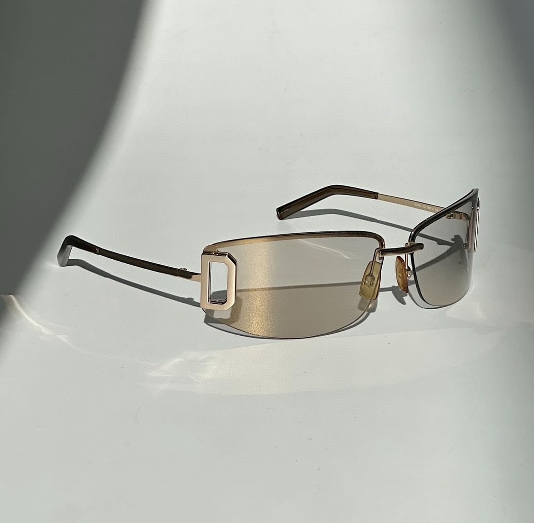  DOLCE&GABBANA
MODELDG468S
SIZE：69口15-120
