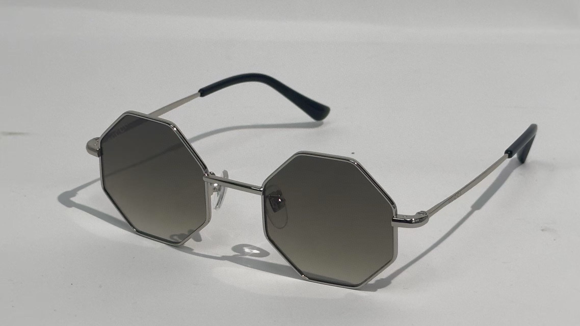  GUCCI
MODEL：GG1814S
SIZE：43口23-140

