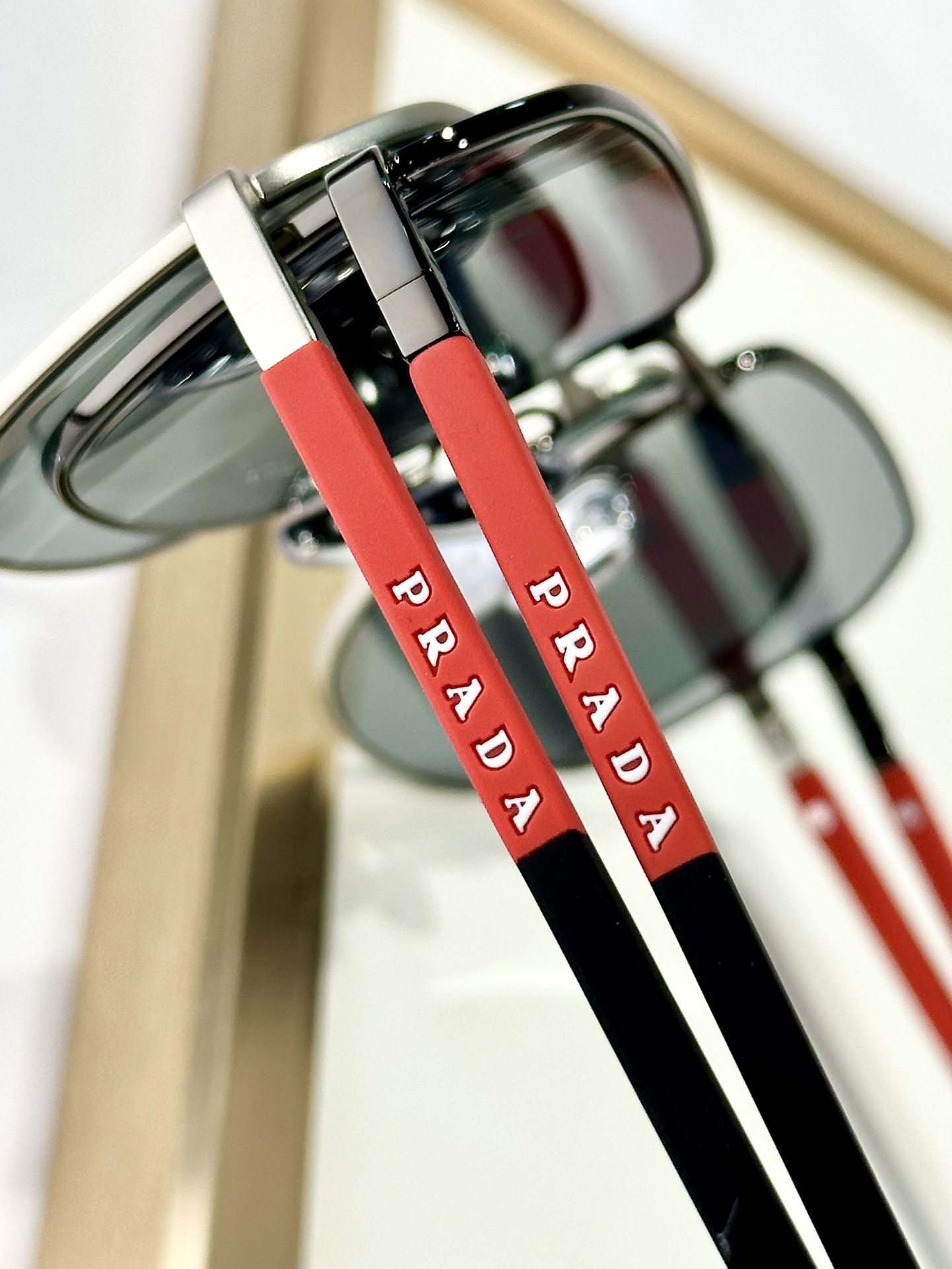 Prada PRADA