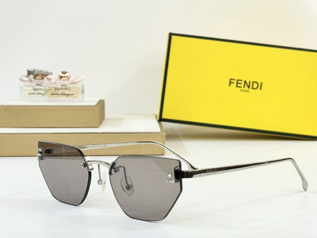  Fend*
Mod：FE4093
Size：57-19-145
