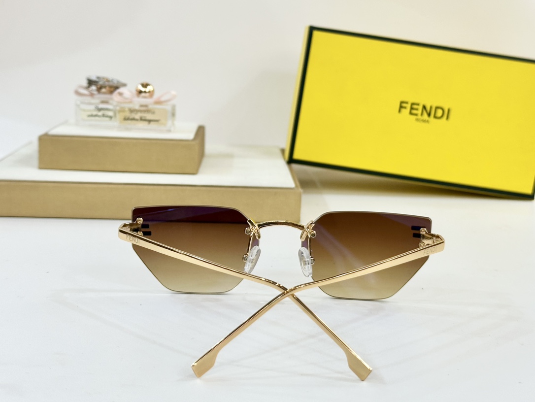  Fend*
Mod：FE4093
Size：57-19-145
