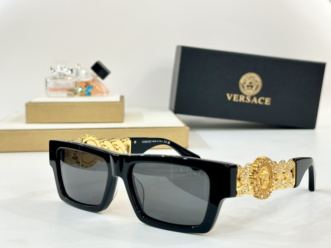 VERSACE
MOD：VE4484BU
Size：54口16 140
