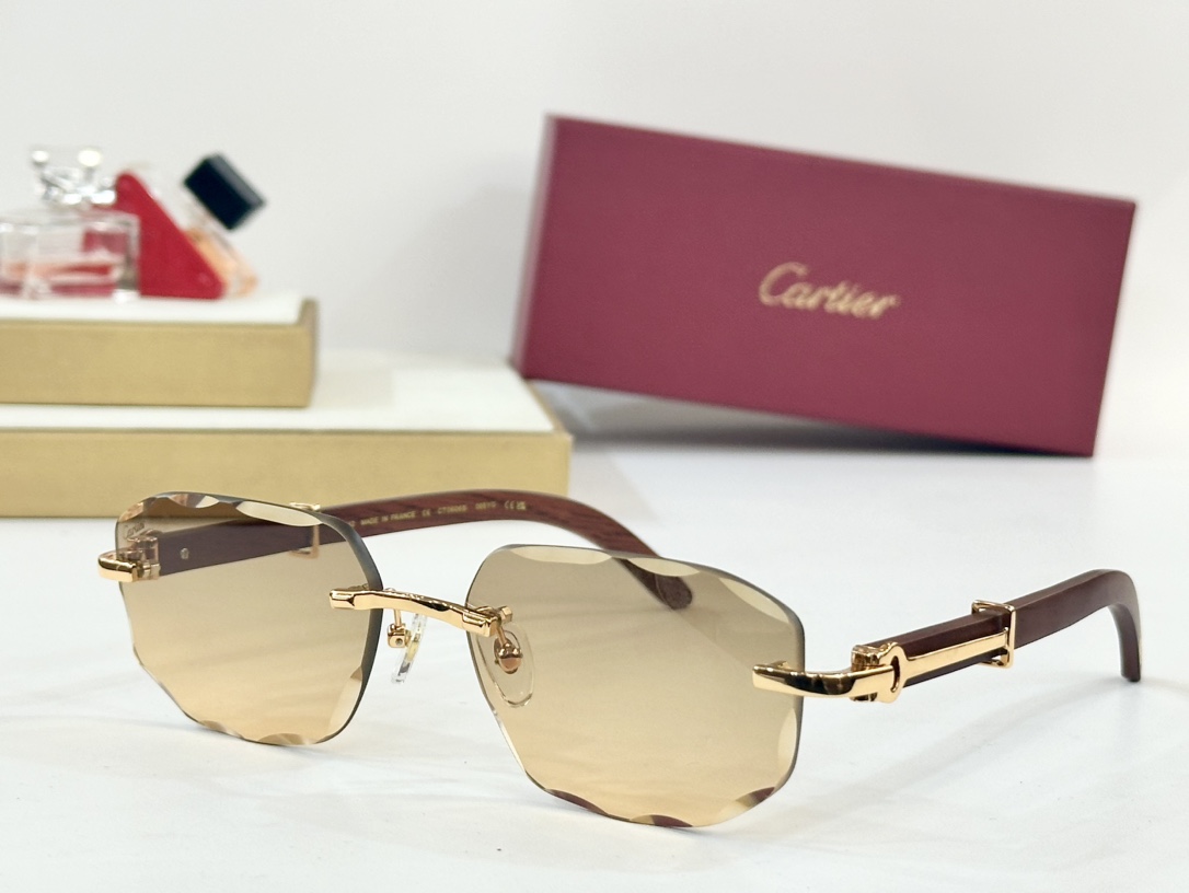  Cartier
MOD：CT0606S
Size：59口17 142
