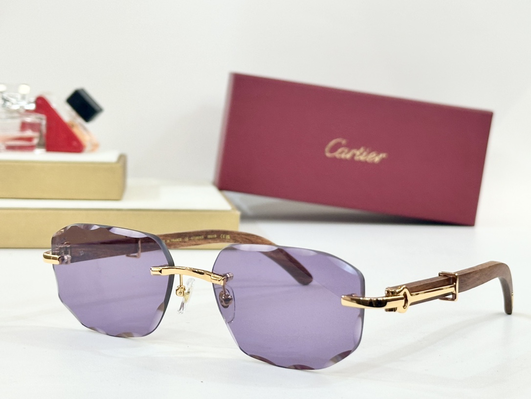  Cartier
MOD：CT0606S
Size：59口17 142
