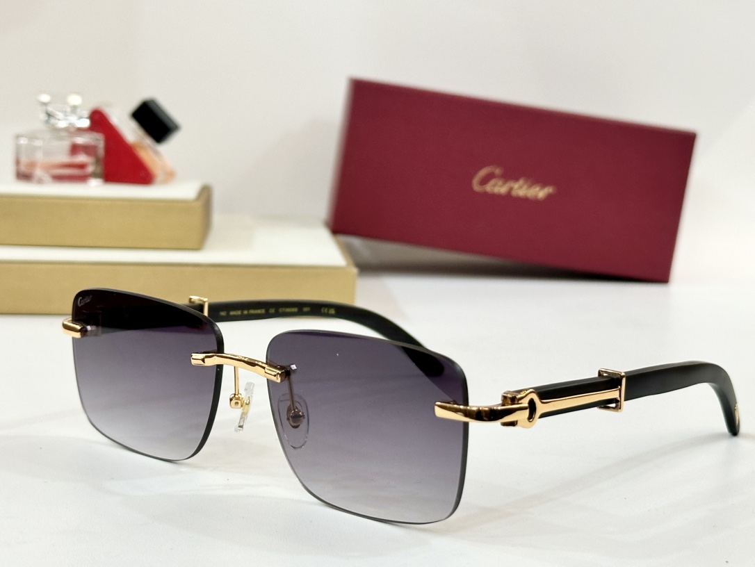  Cartier
MOD：CT0608S
Size：60口17 142
