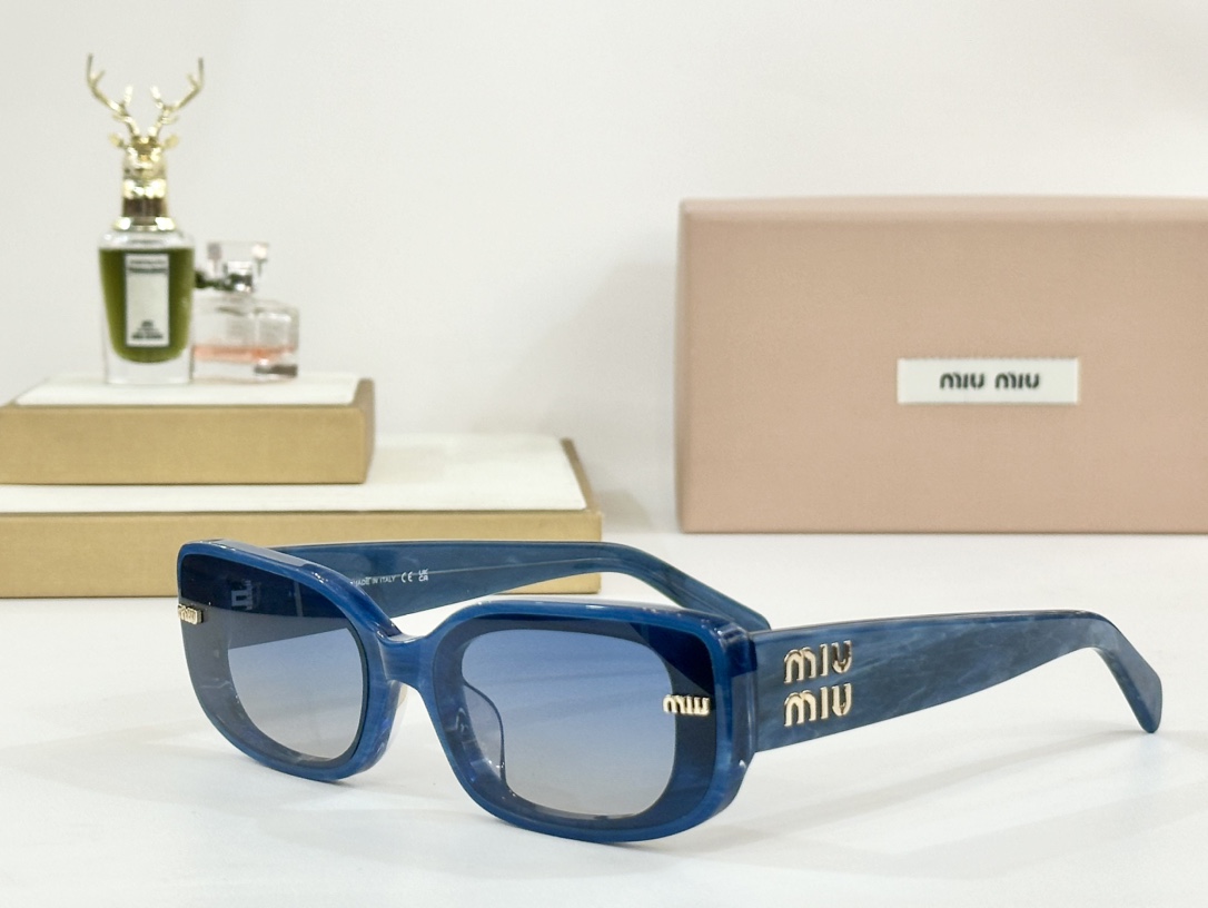  MIU MIU
MOD：MU15KS
Size：50口23 145
