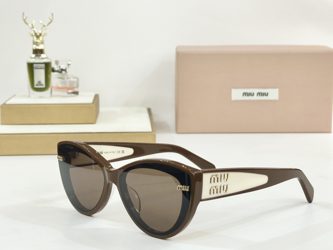  MIU MIU
MOD：MU08KS
Size：62口16 145
