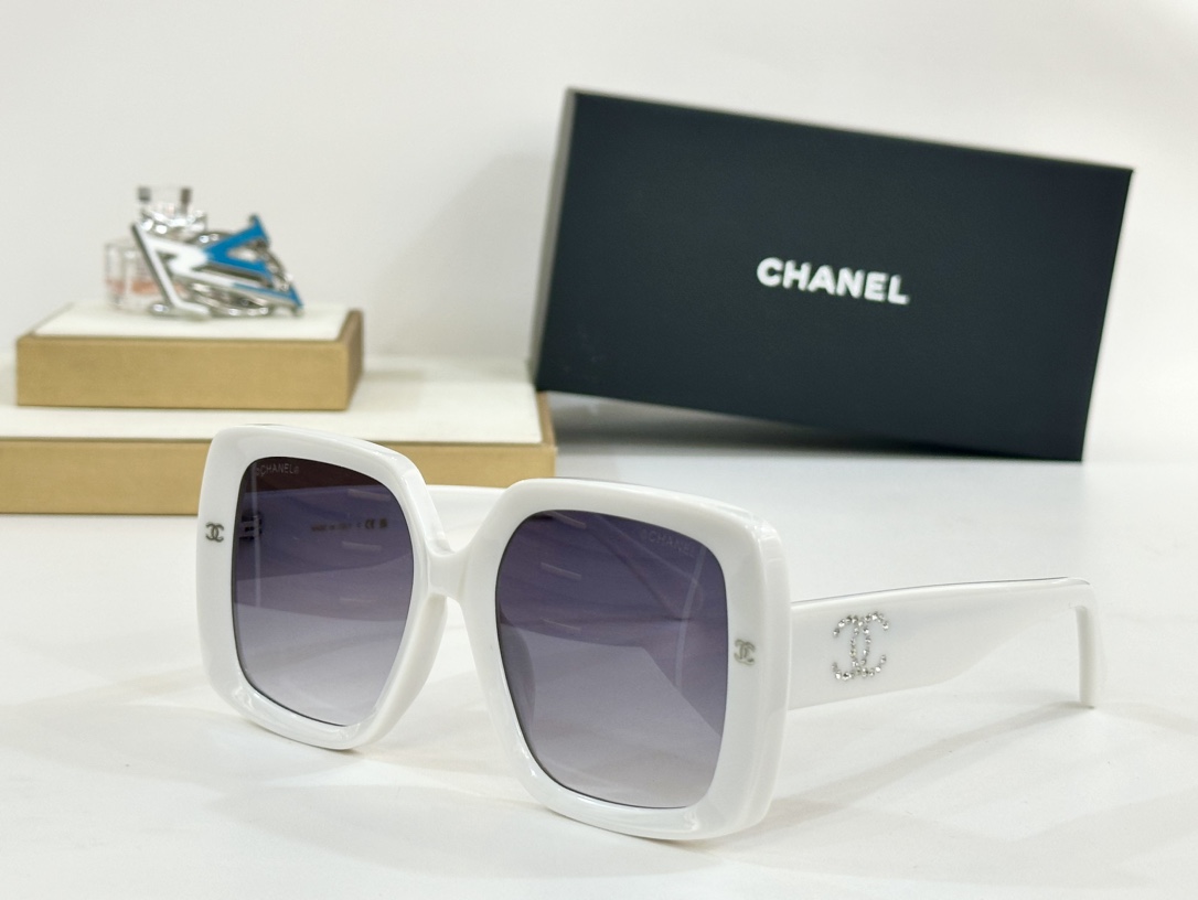  CHANEL
MOD：9165B
Size：55口20 140
