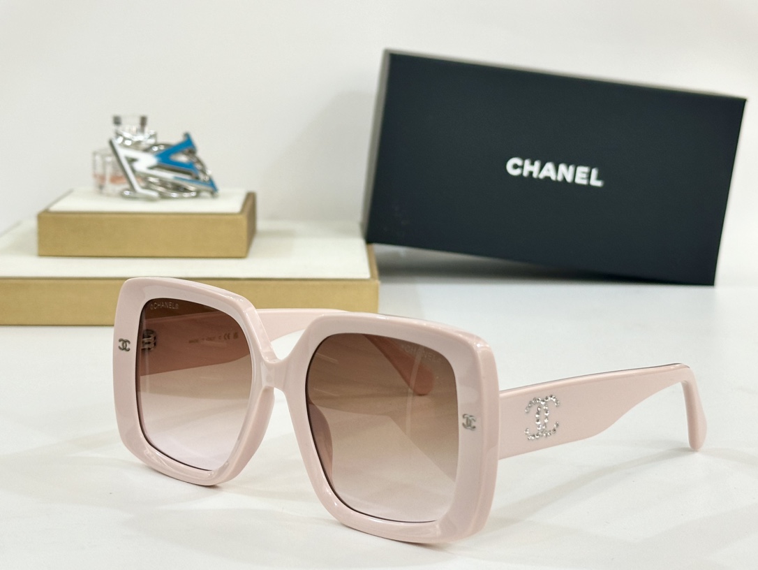  CHANEL
MOD：9165B
Size：55口20 140
