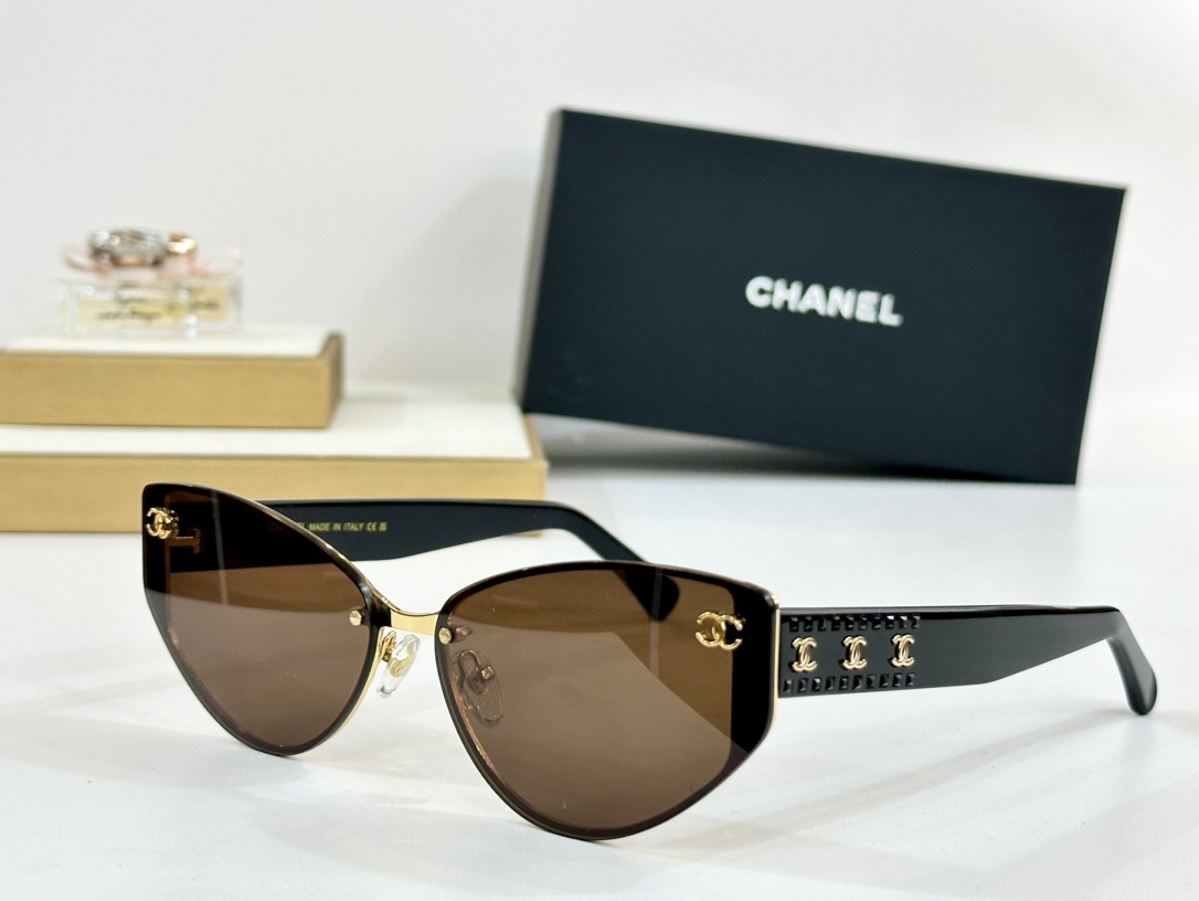 CHANEL
MOD：CH8053
Size：66口16-145
