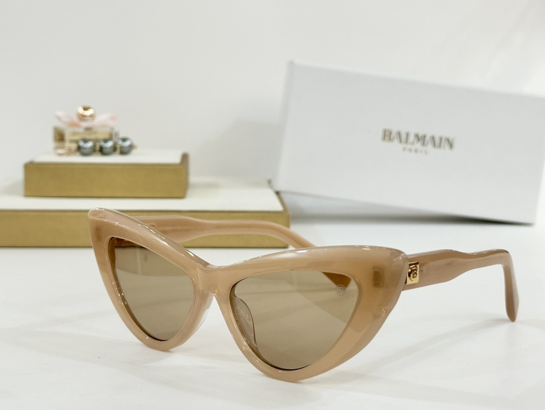  BALMAIN
MOD：jolie-159A-42
Size：55口16 145
