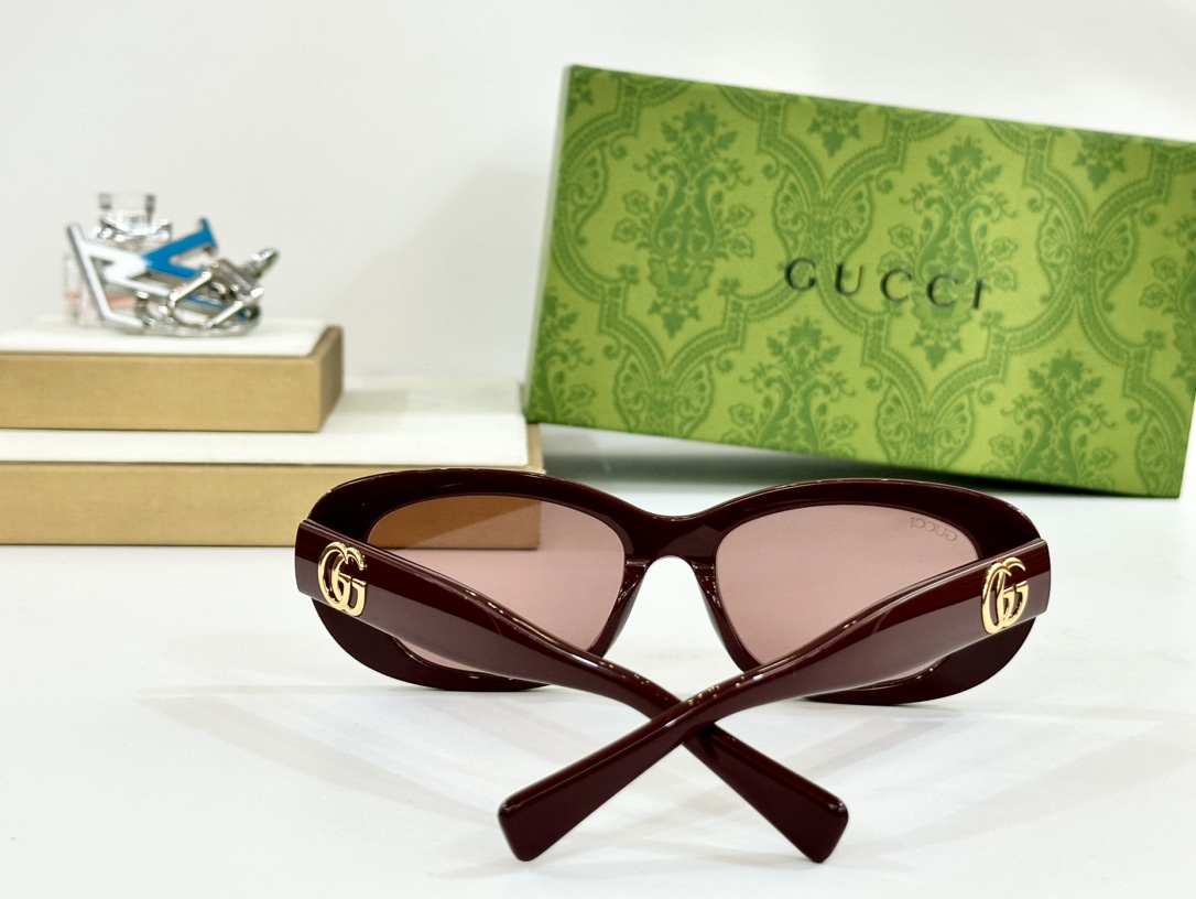  GUCCI
MOD：GG1829SK
Size：53口17 145
