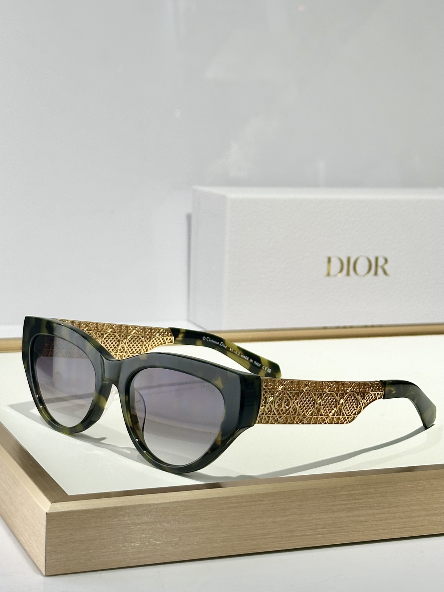  DIO*
MOD：DioResille B1I
Size：55口21 140
