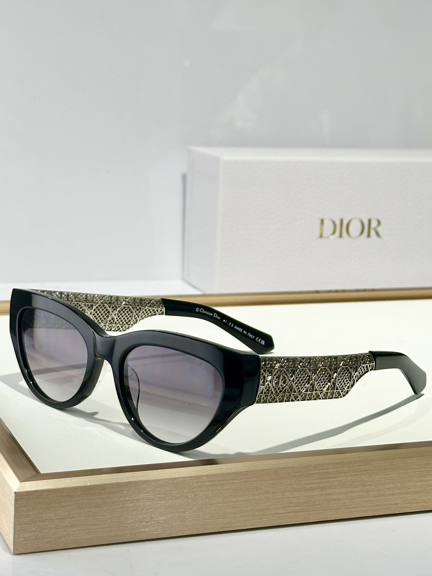  DIO*
MOD：DioResille B1I
Size：55口21 140
