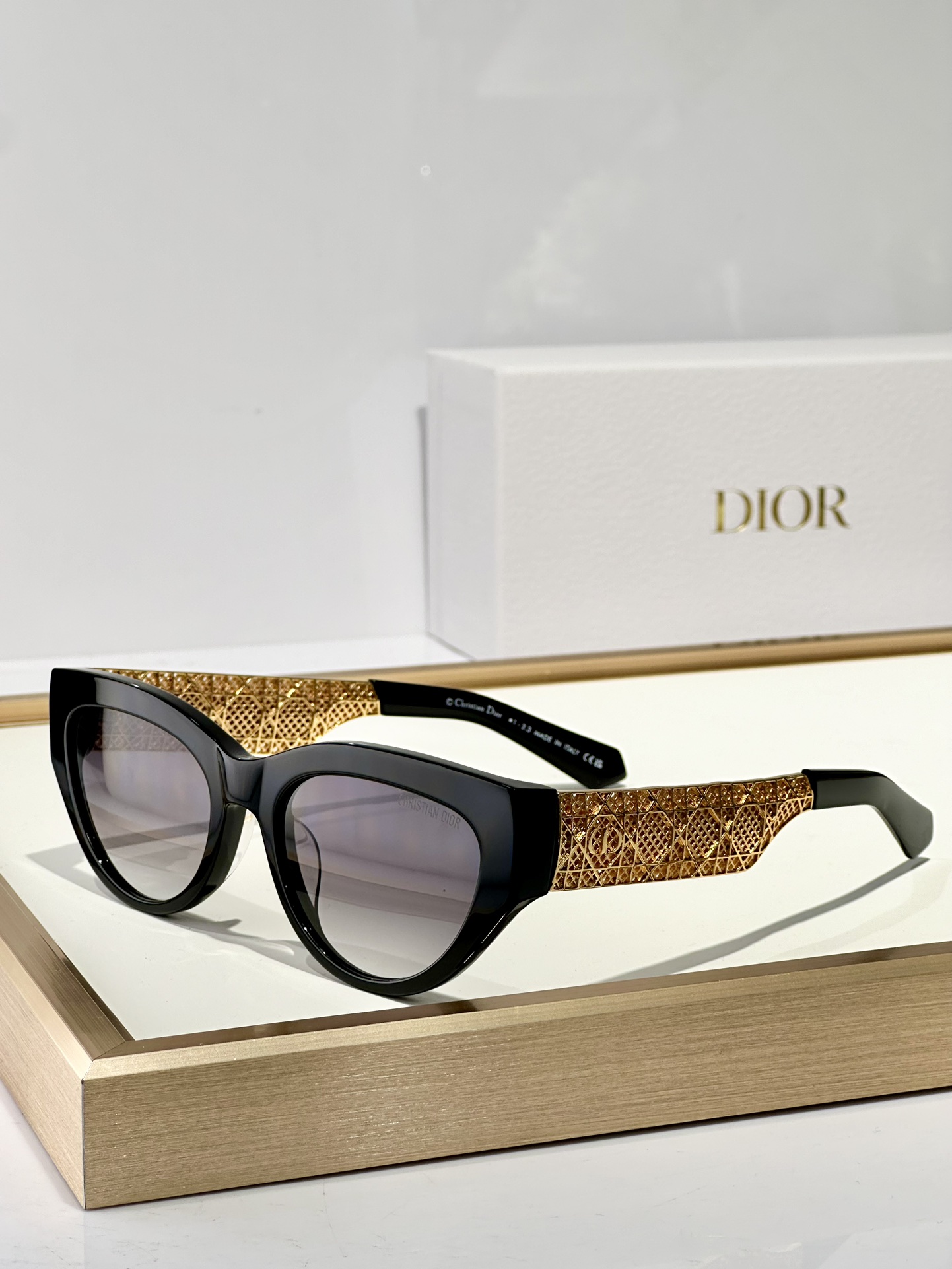  DIO*
MOD：DioResille B1I
Size：55口21 140
