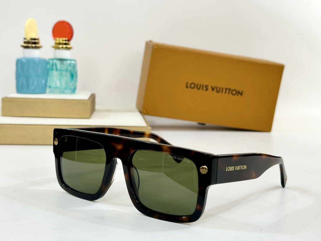  LOUIS VUITTON
MOD：LV Z1955
Size：54口20 145
