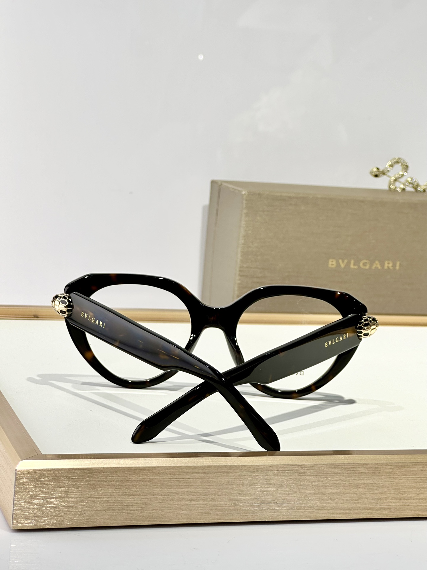  BVLGAR*
MODEL：BV50003I
SIZE：53口21-145
