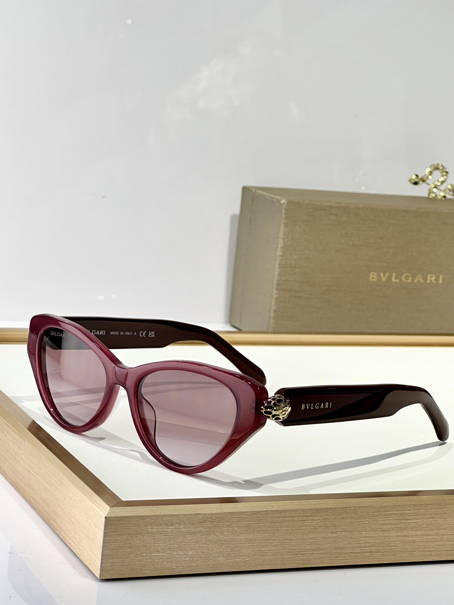  BVLGAR*
MODEL：BV50029I
SIZE：52口17-140
