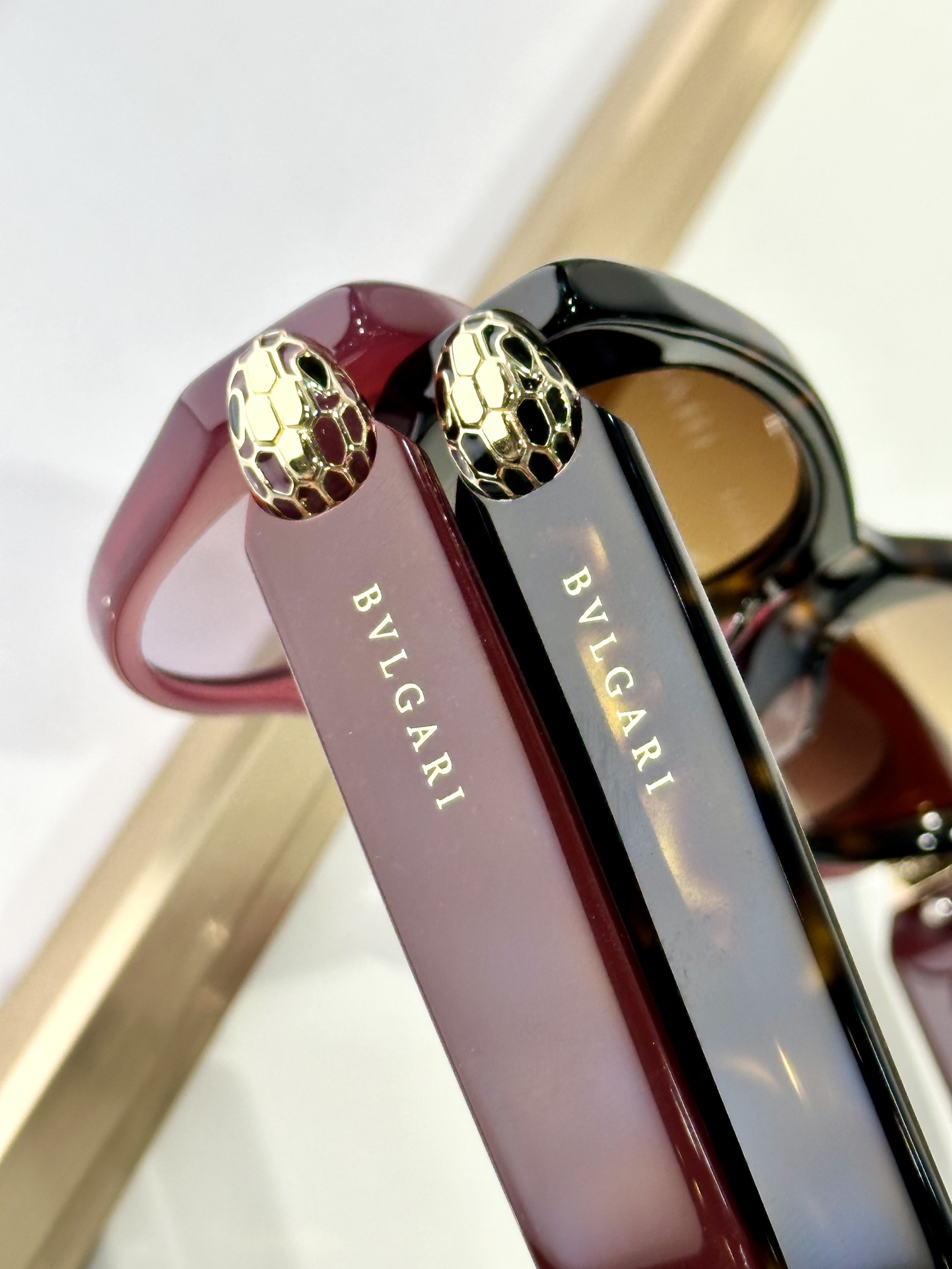  BVLGAR*
MODEL：BV50029I
SIZE：52口17-140
