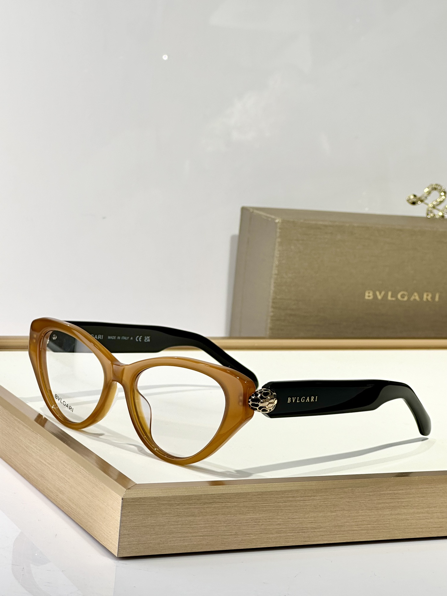  BVLGAR*
MODEL：BV50029I
SIZE：52口17-140
