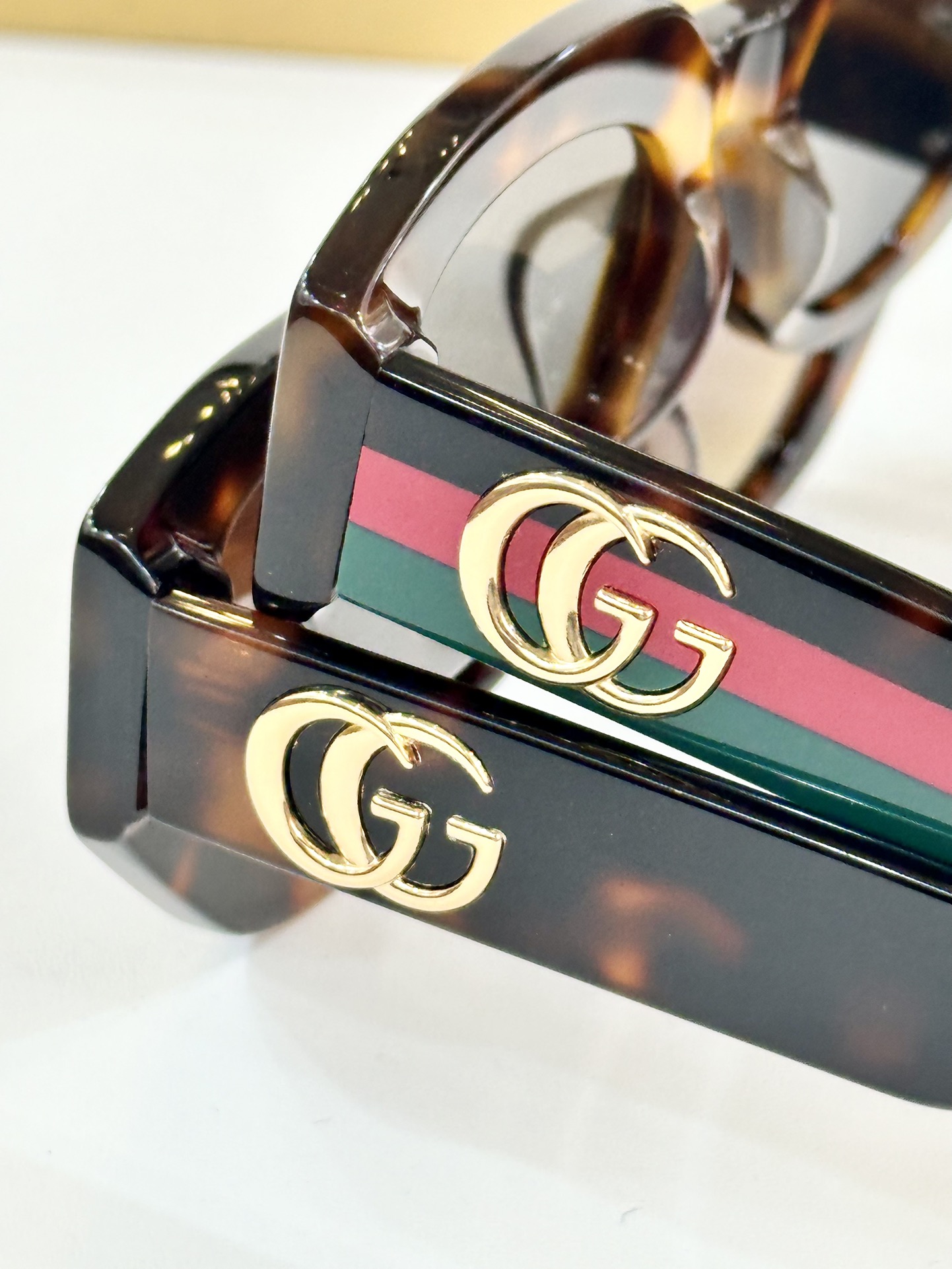  GUCCI
MOD：GG1421S
Size：52口20 145

