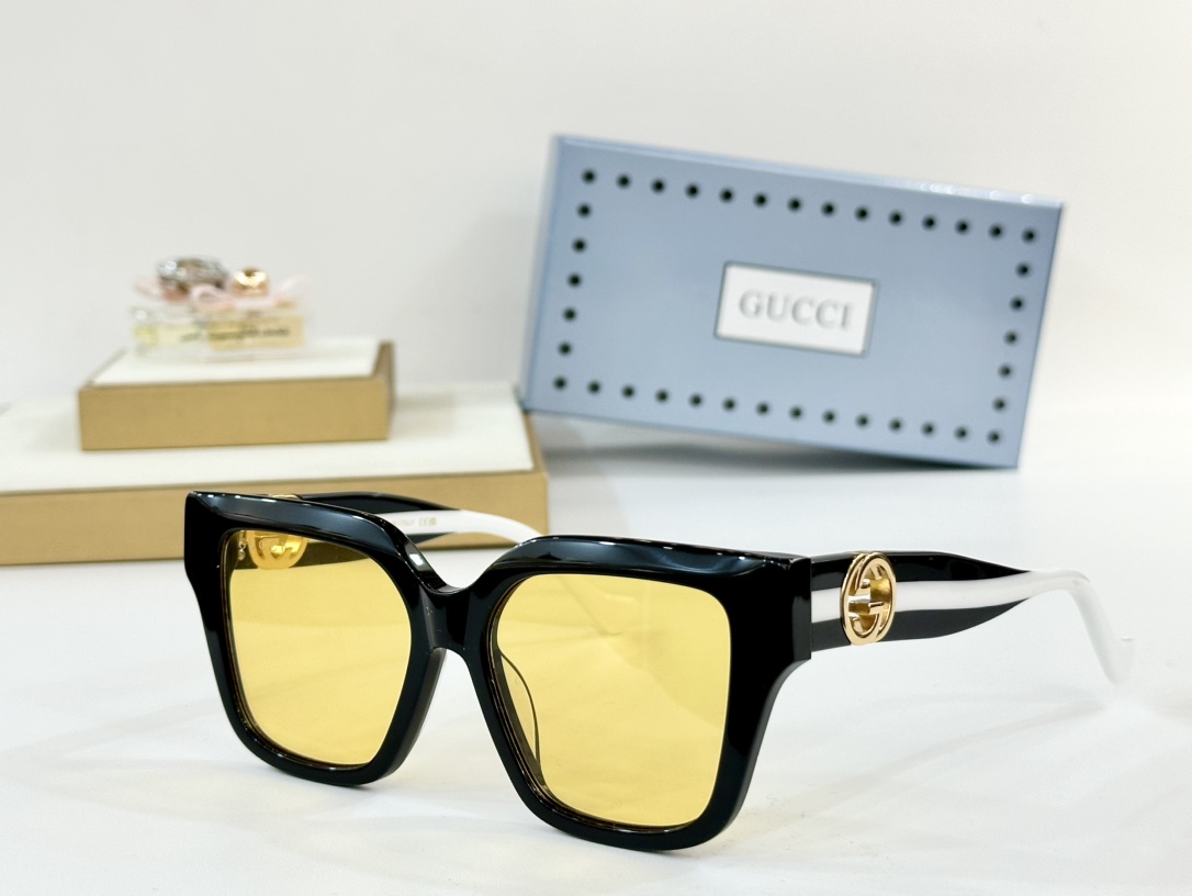  GUCC*
MODEL：GG1023S
SIZE：54口17–145
