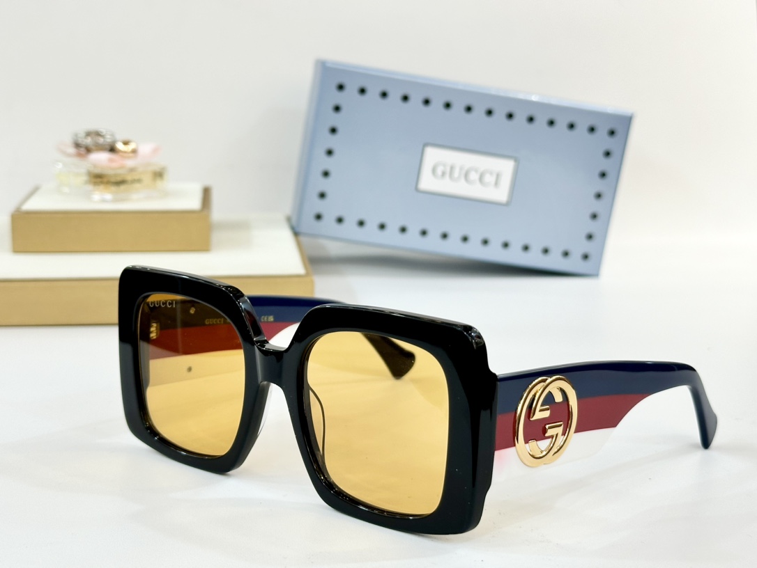  GUCC* 
MOD：GG1330S
SIZE55口22-142
