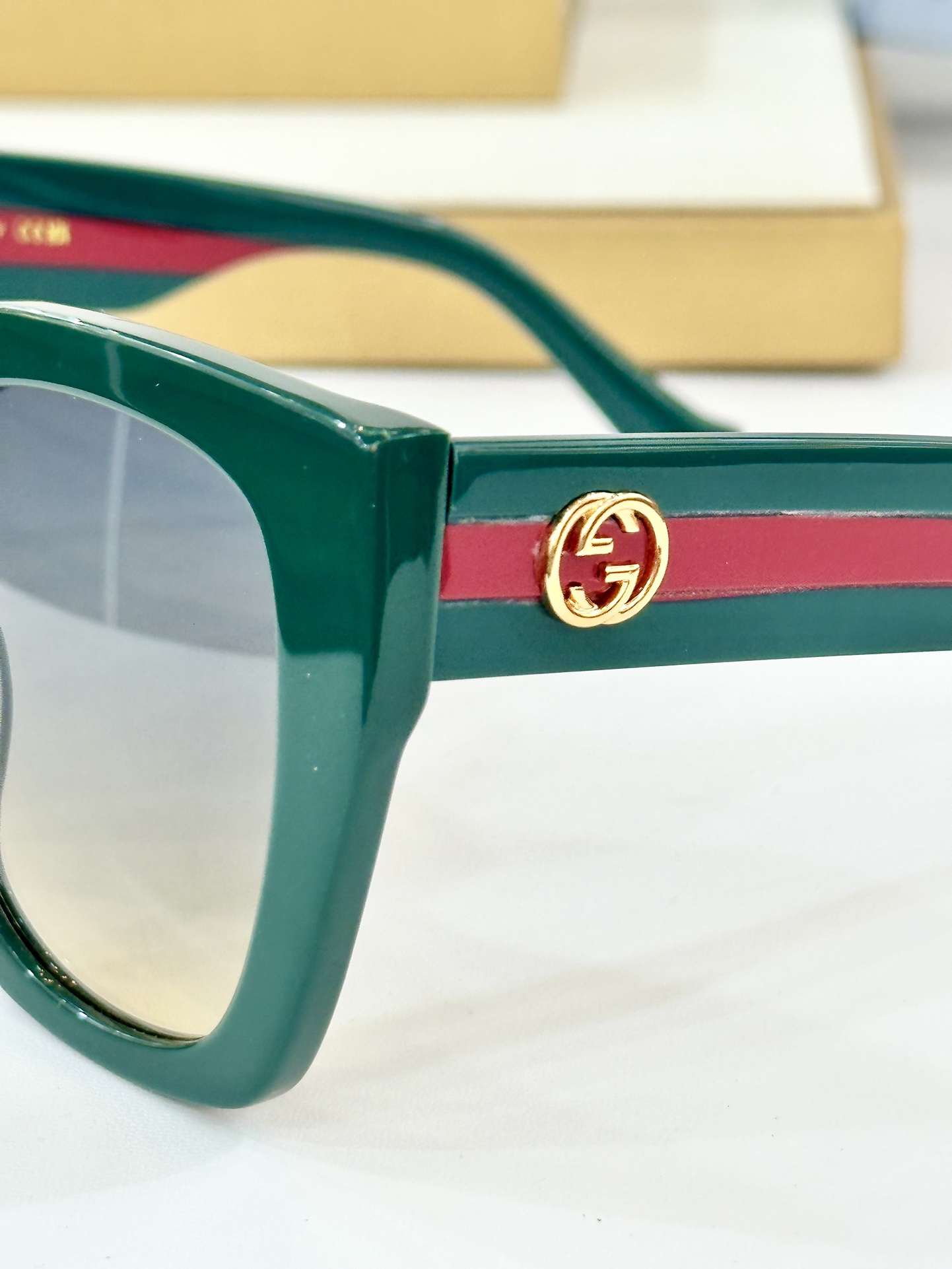  GUCC* 
MOD：GG1300S
SIZE55口19-145
