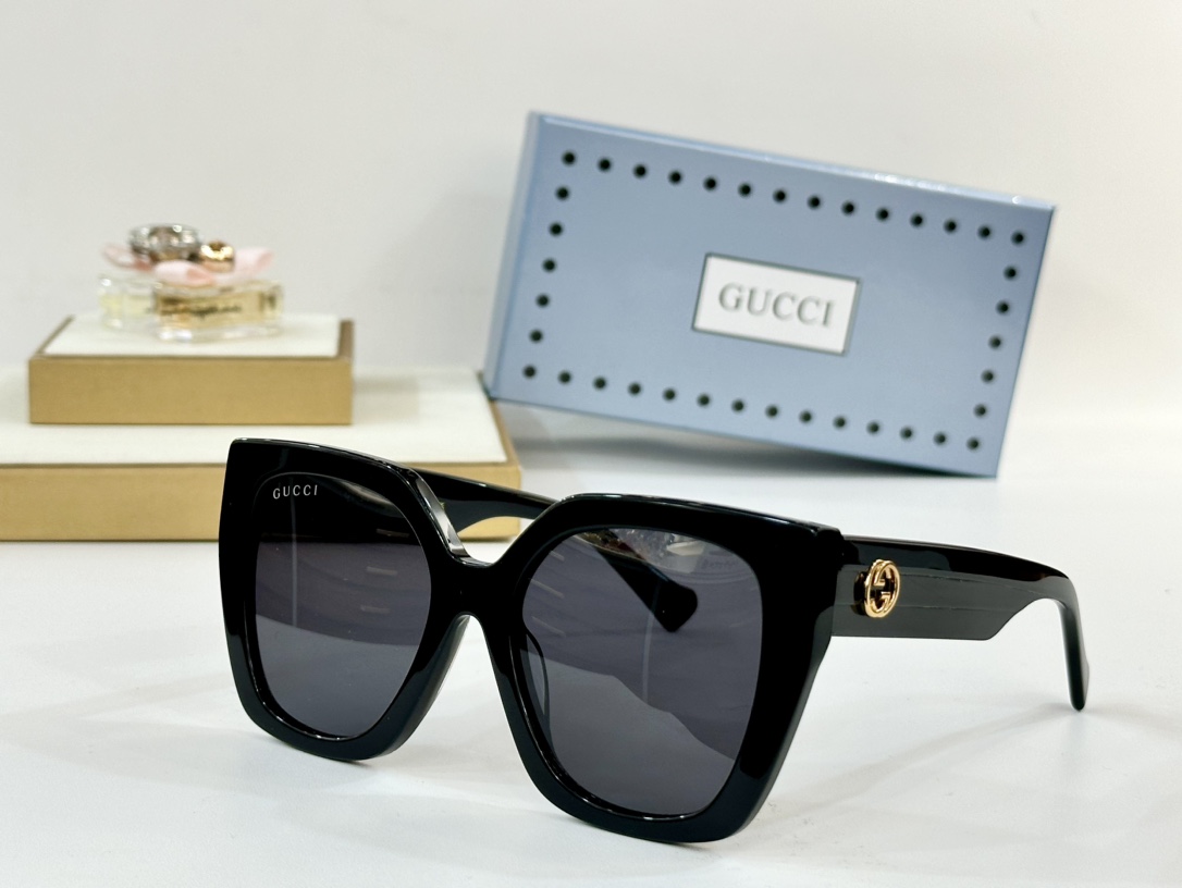 GUCC* 
MOD：GG1300S
SIZE55口19-145
