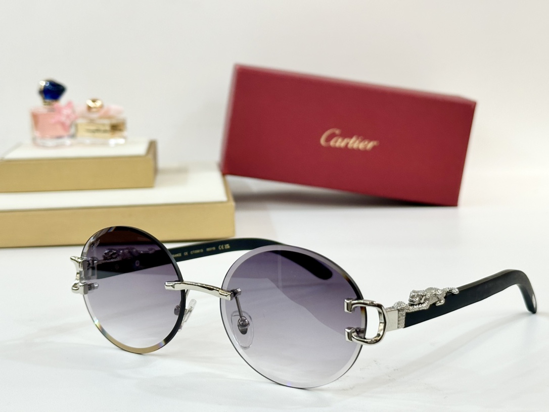  Cartier
MOD：CT0561S
Size：59口17 143
