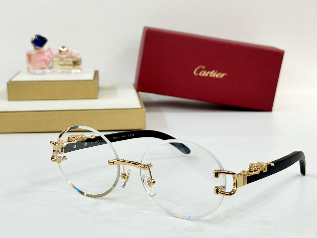  Cartier
MOD：CT0561S
Size：59口17 143
