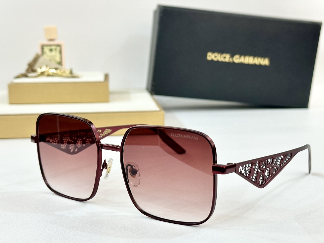  DOLCE & GABBAN*
MODEL：DG2310
SIZE58口17-145
