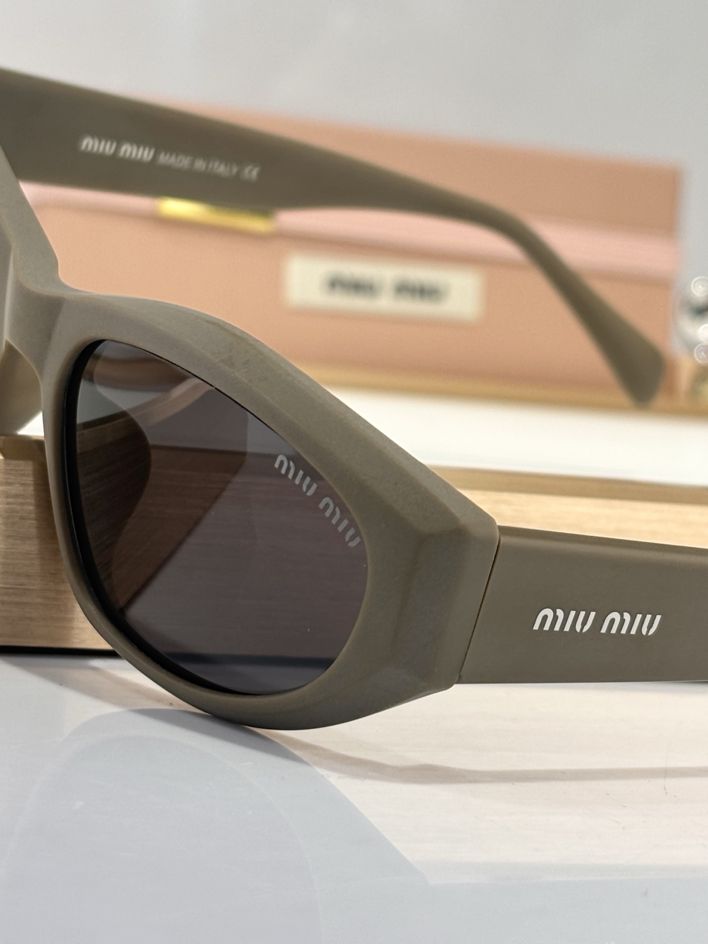  MIU MI*
MODELSMU 50WS
SIZE：59口18-140
