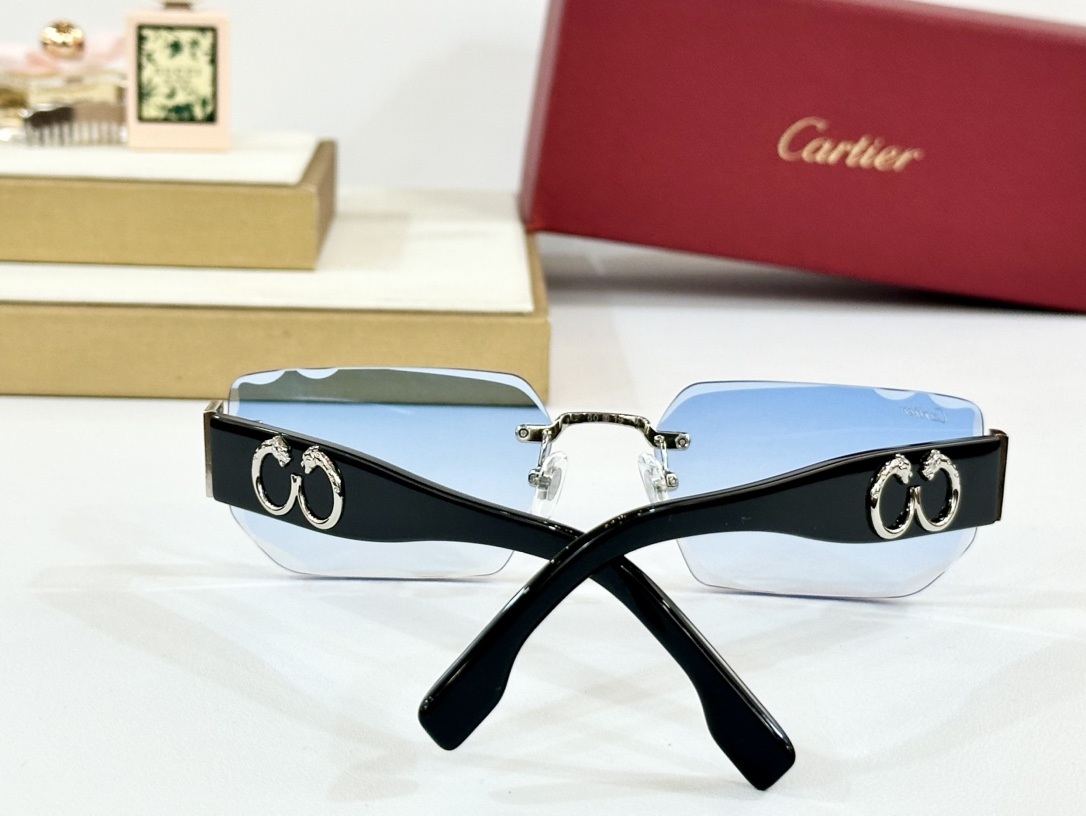  Cartier
MOD：CT0637S
Size：60口19 140
