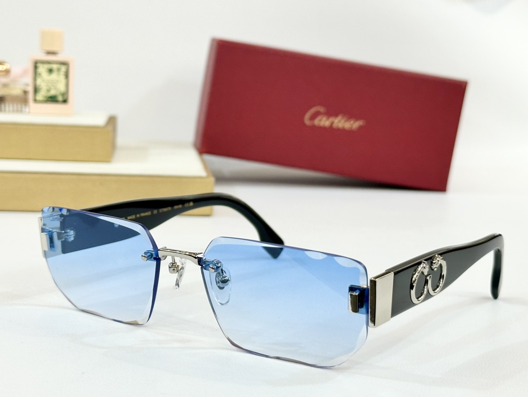  Cartier
MOD：CT0637S
Size：60口19 140
