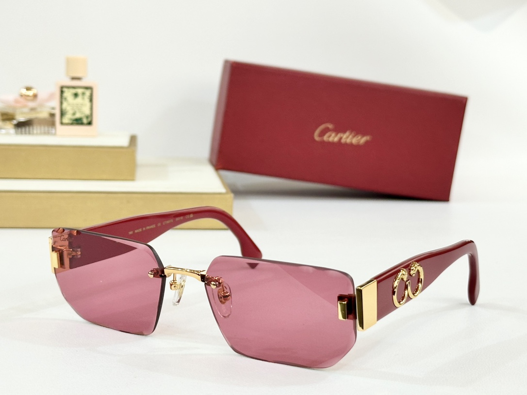  Cartier
MOD：CT0637S
Size：60口19 140
