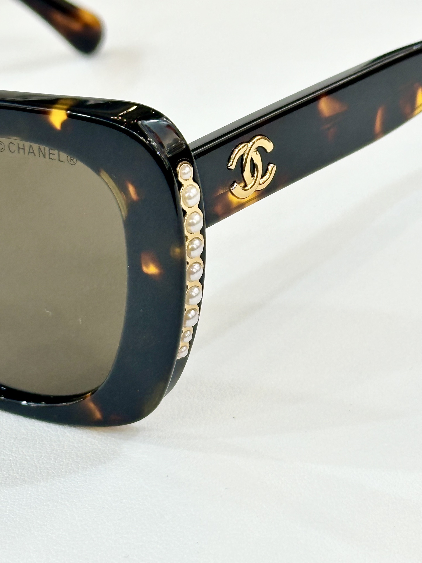  CHANEL
MOD5483-H
Size53口17 140
