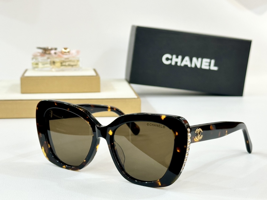  CHANEL
MOD5483-H
Size53口17 140
