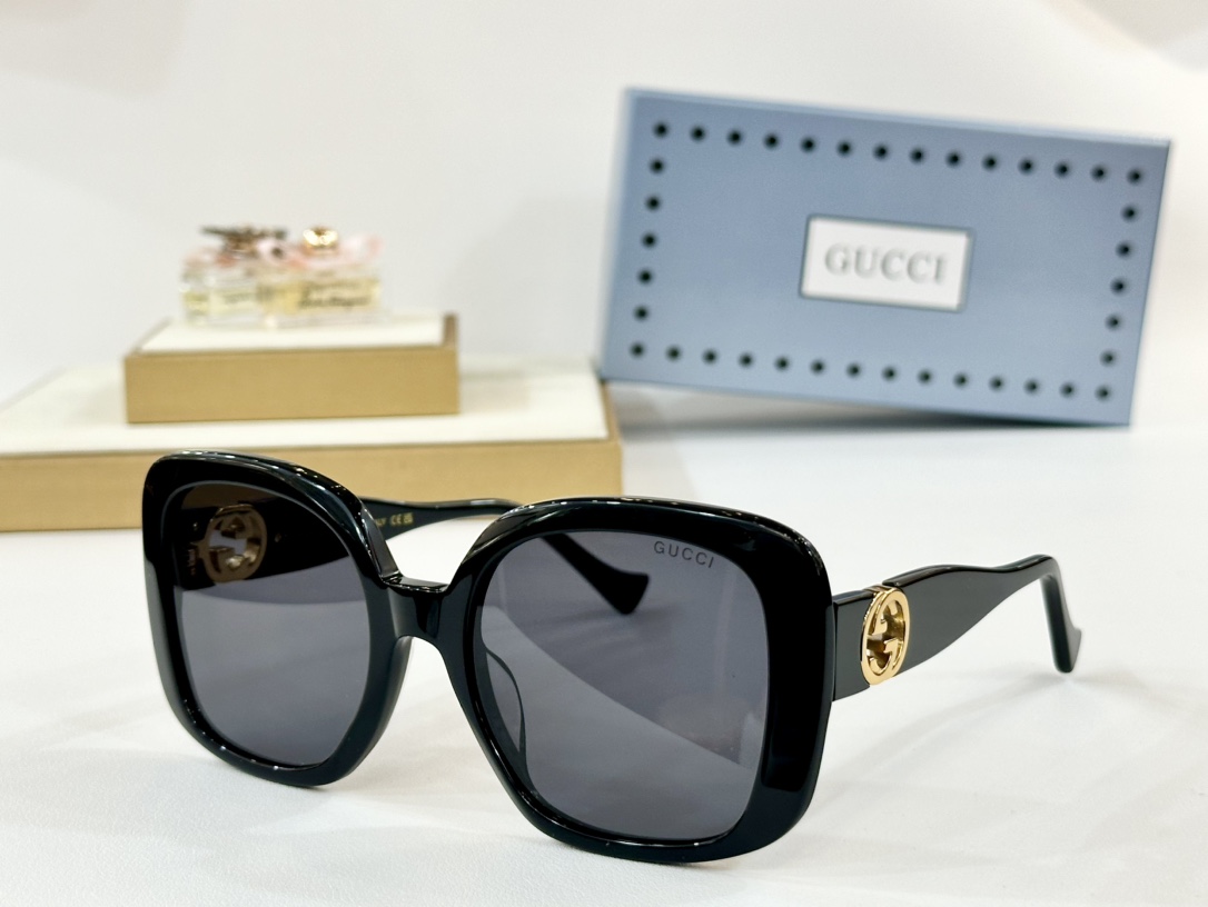  GUCCI
MOD：GG1029S
Size：56口21 142

