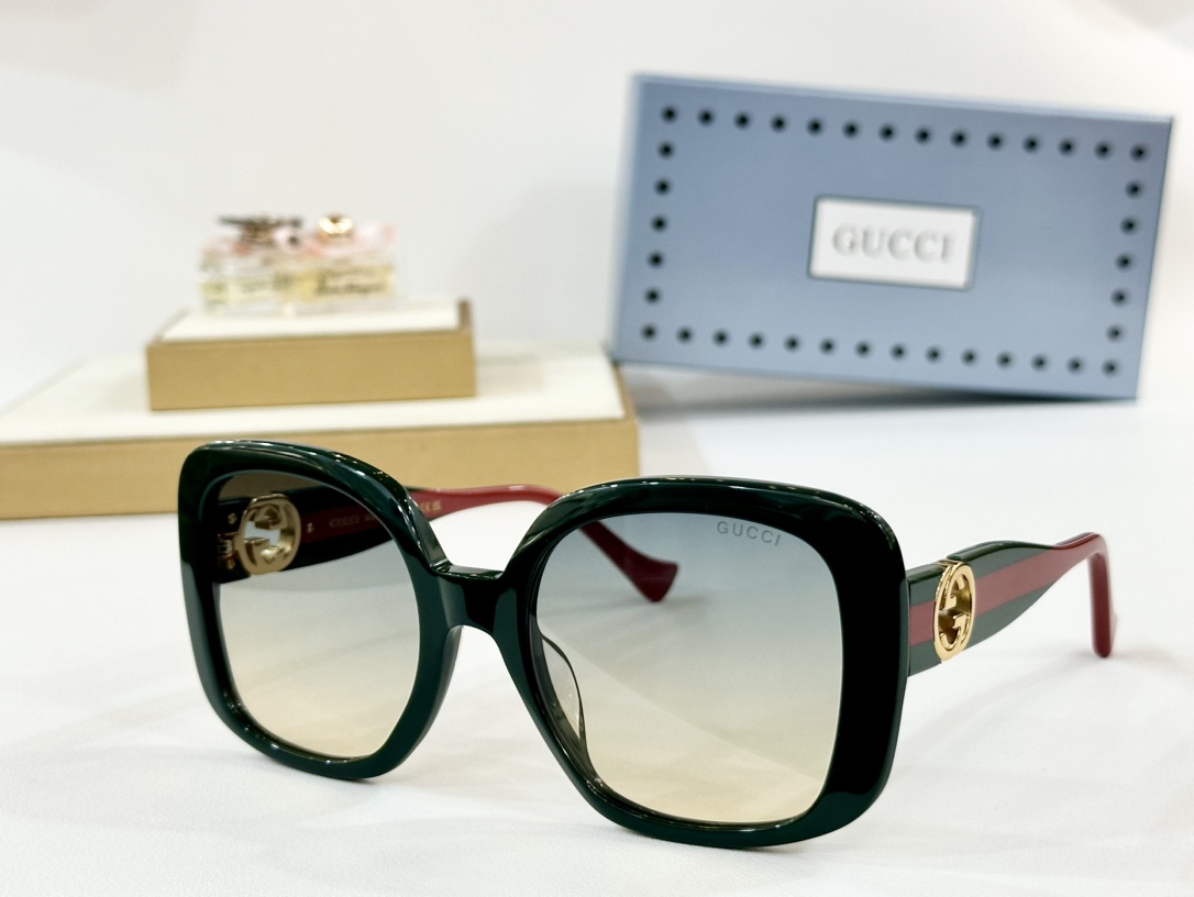  GUCCI
MOD：GG1029S
Size：56口21 142

