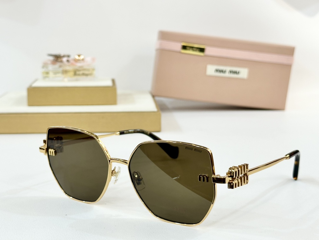  MIU MIU 
MOD：MU57ZS
Size：58口18 145
