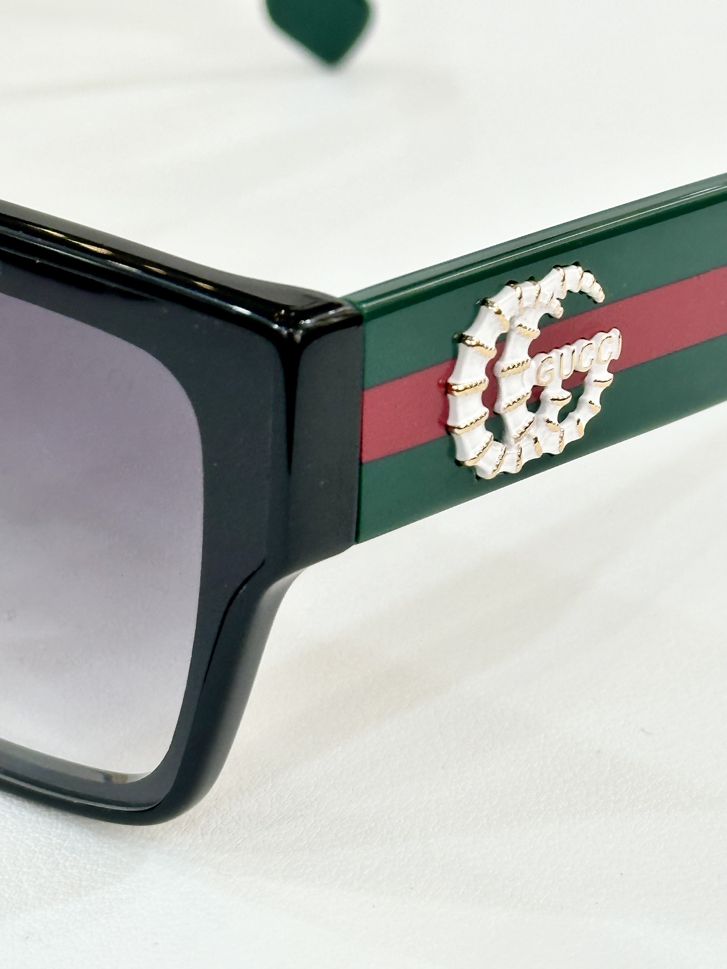  GUCCI
MOD：GG1640
Size：54口19 143
