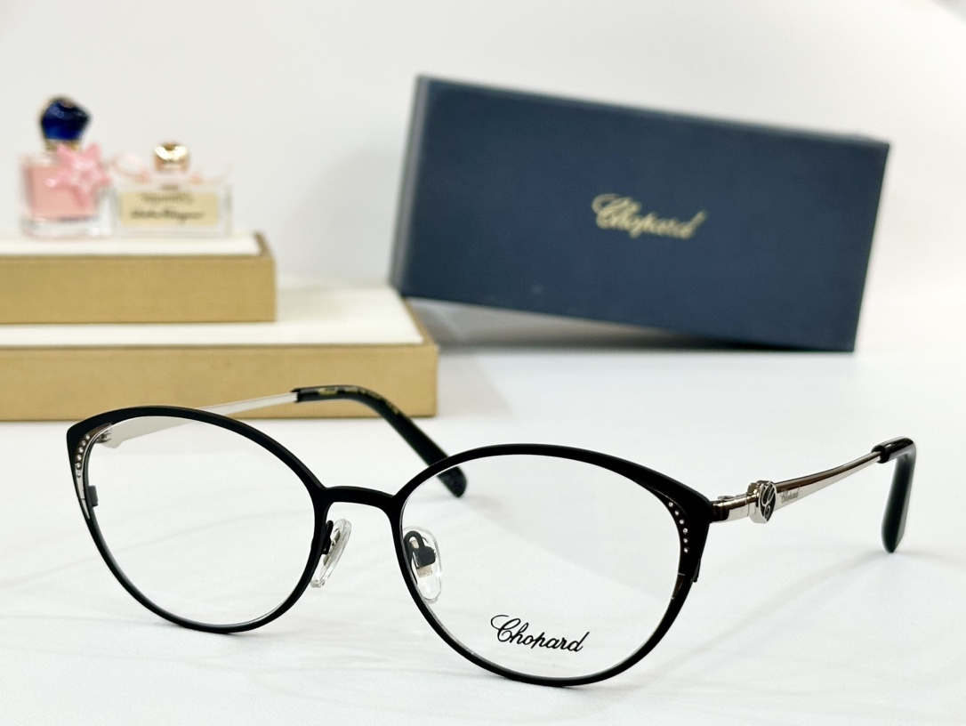  CHOPARD
MOD：VCHF69J
Size：55口17 140
