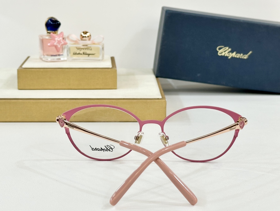  CHOPARD
MOD：VCHF69J
Size：55口17 140
