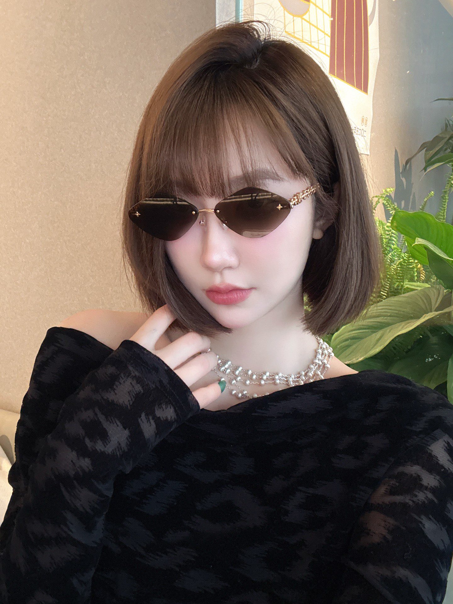 LOUIS VUITTON
MOD：Z2139U
Size：61口14 145
