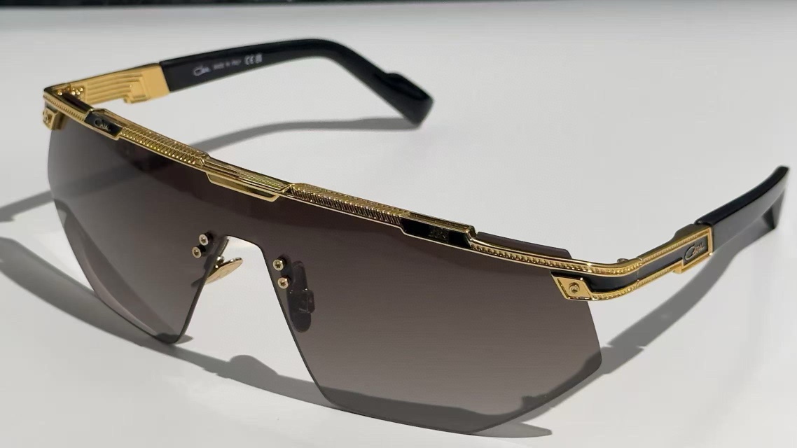  Cazal
MODEL：M889
SIZE：158口0-135
