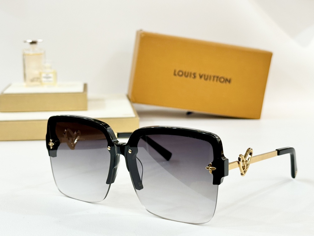  LOUIS VUITTON
MODELZ2025U
SIZE58口19-145
